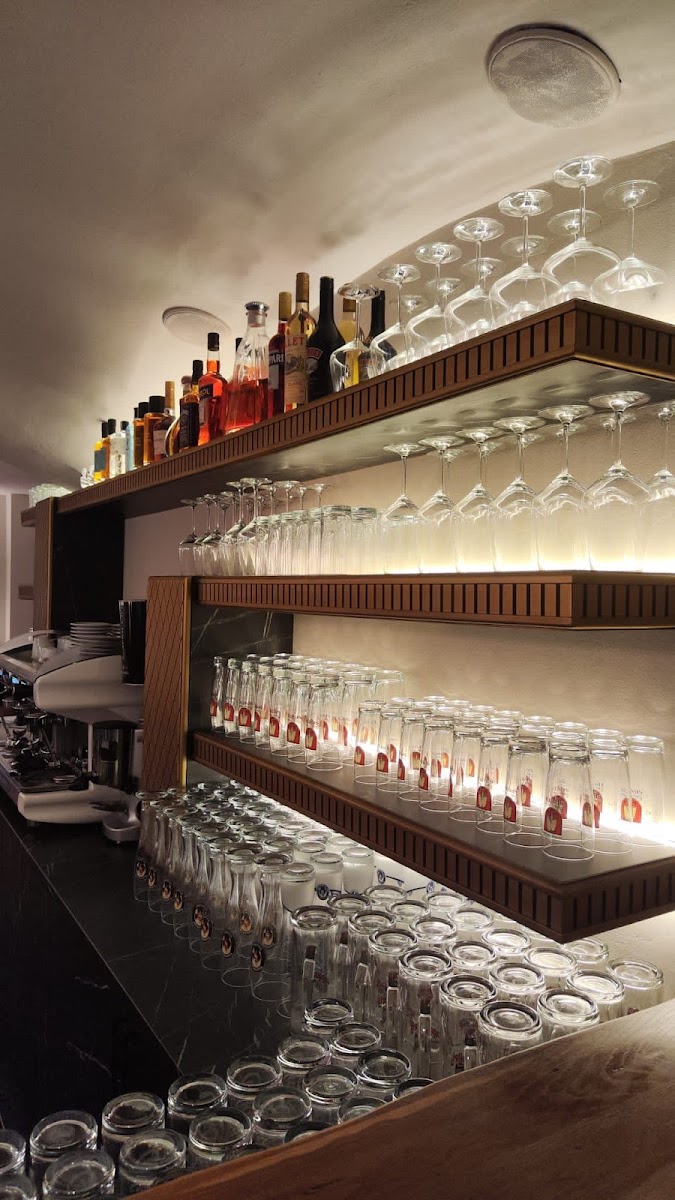 Restaurant Pharos
